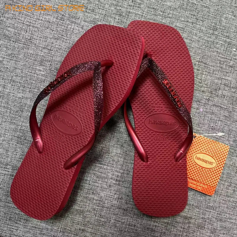 Damesslippers Havaianas – Trendy Antislip Strandslippers & Zomersandalen voor Buiten | Populaire Havaianas Slippers 2025
