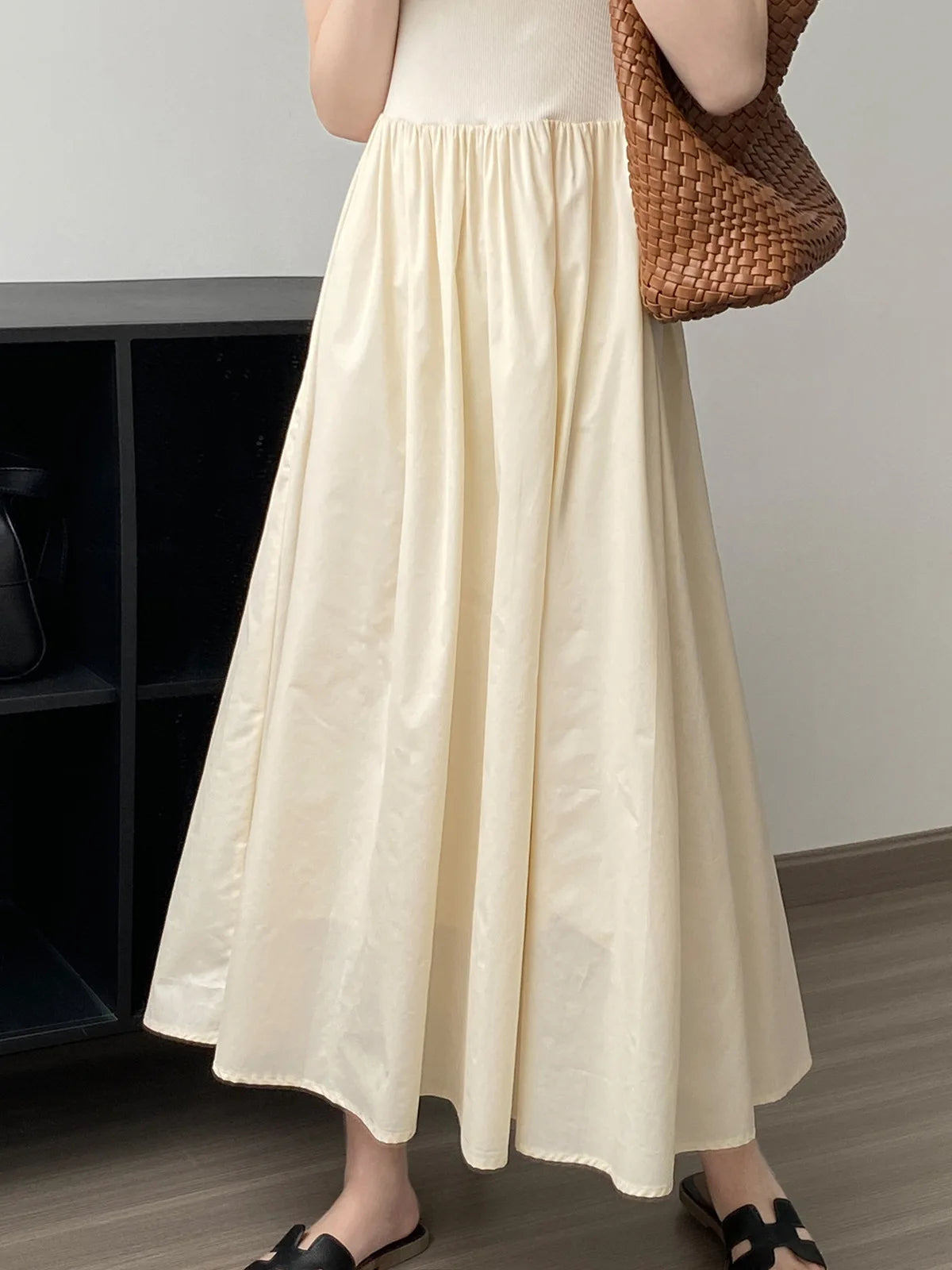 Elegante A-Lijn Damesjurk – Casual Mouwloze Zomerjurk in Roze, Zwart & Beige