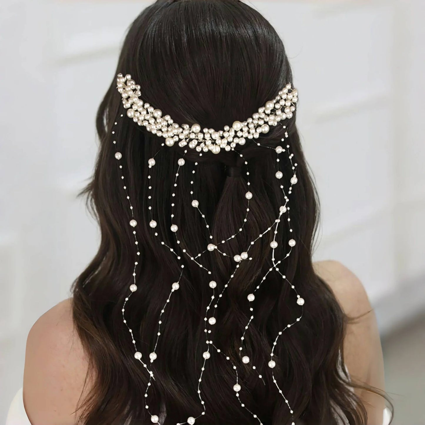Parel Bruids Haaraccessoire – Handgemaakte Trouw Haarband met Kammen en Wavy Tassel Versiering