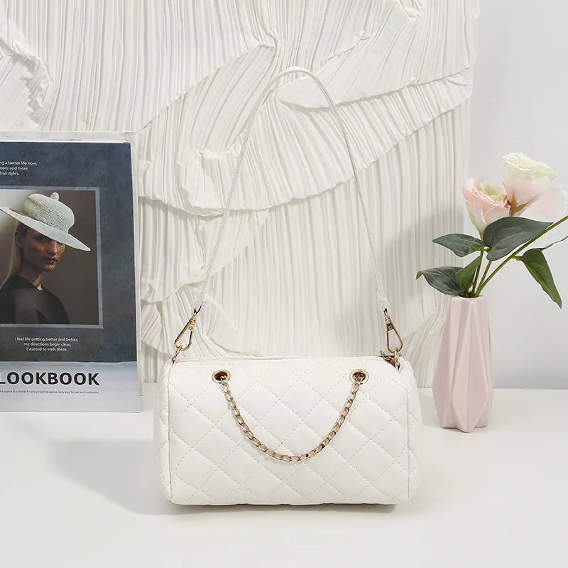 Schoudertas met Goudkleurige Ketting & Ruitpatroon | Elegant & Lichtgewicht