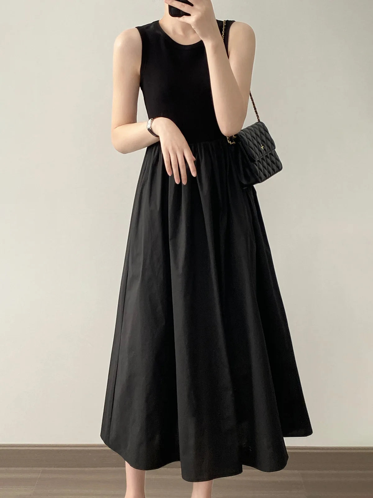 Elegante A-Lijn Damesjurk – Casual Mouwloze Zomerjurk in Roze, Zwart & Beige