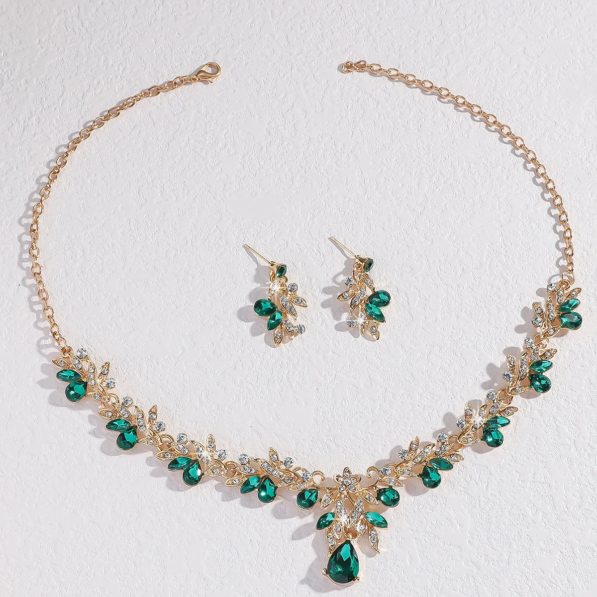 Women’s Jewelry Set | Leaf Design Necklace & Earrings Light Luxury Style