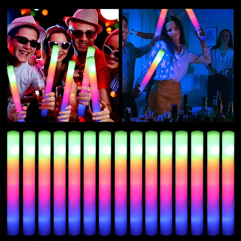 LED Glowsticks – 15 of 30 Stuks | Lichtgevende Schuimstaafjes met RGB Effect | Voor Feest, Festival, Bruiloft & Verjaardag