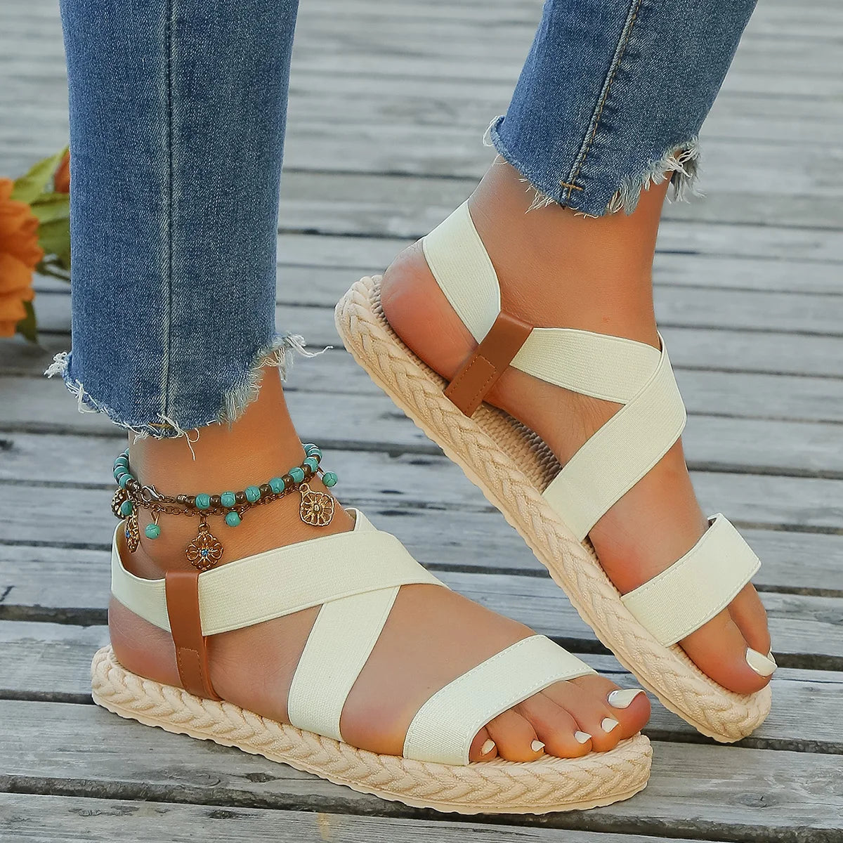 Dames Elastische Zomersandalen | Comfortabele Platte Antislip Slippers – Beige & Donkerkaki