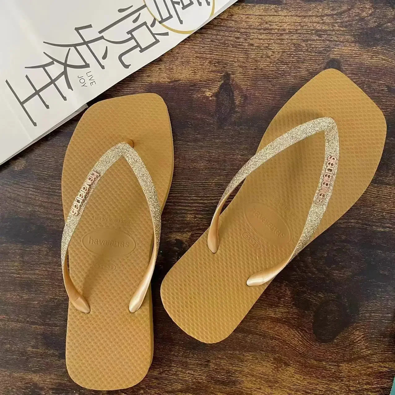 Damesslippers Havaianas – Trendy Antislip Strandslippers & Zomersandalen voor Buiten | Populaire Havaianas Slippers 2025